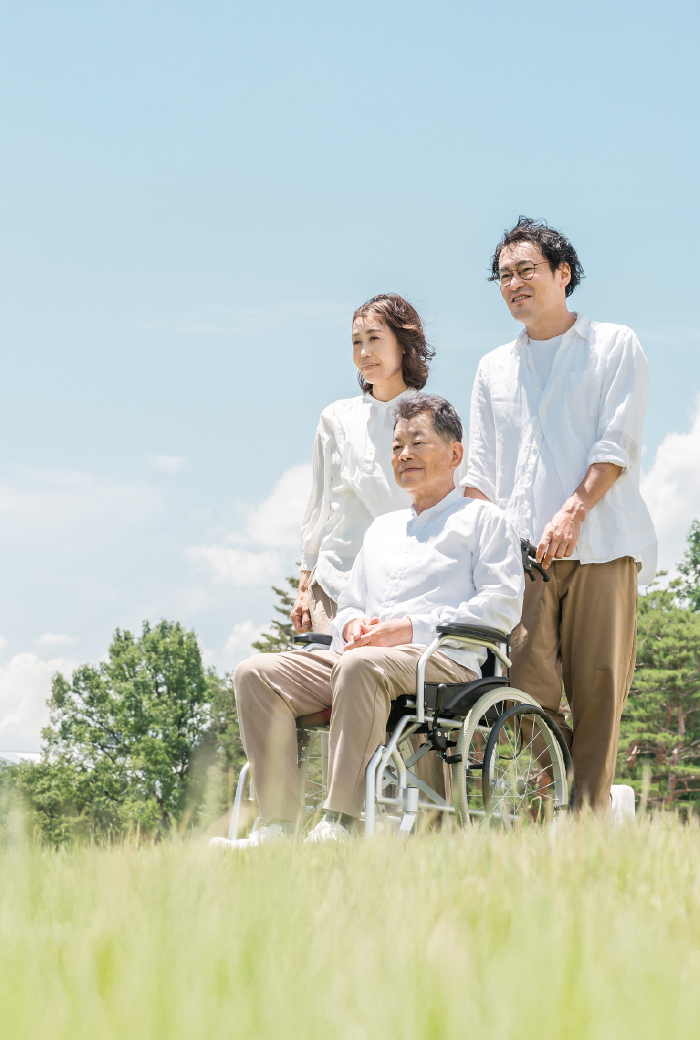 全世代に寄り添う。心つながるケア。